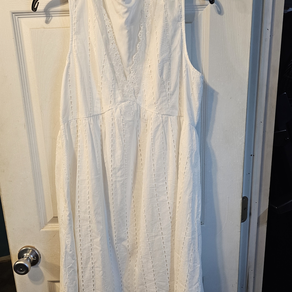 Cupshe White Sleeveless Midi Dress